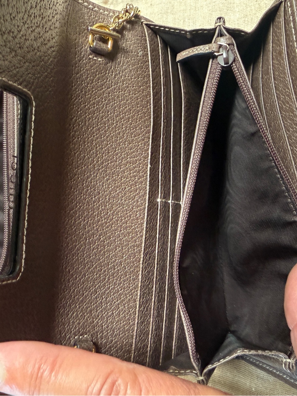 Accessory Subcategory Identification - Picture 3 of 5